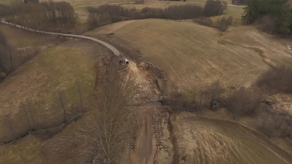 dji_20260326123314_0007_v_waypoint1