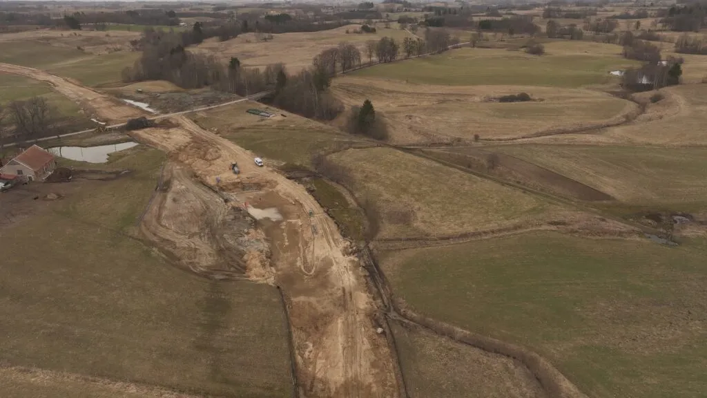 dji_20260326125514_0002_v_waypoint1